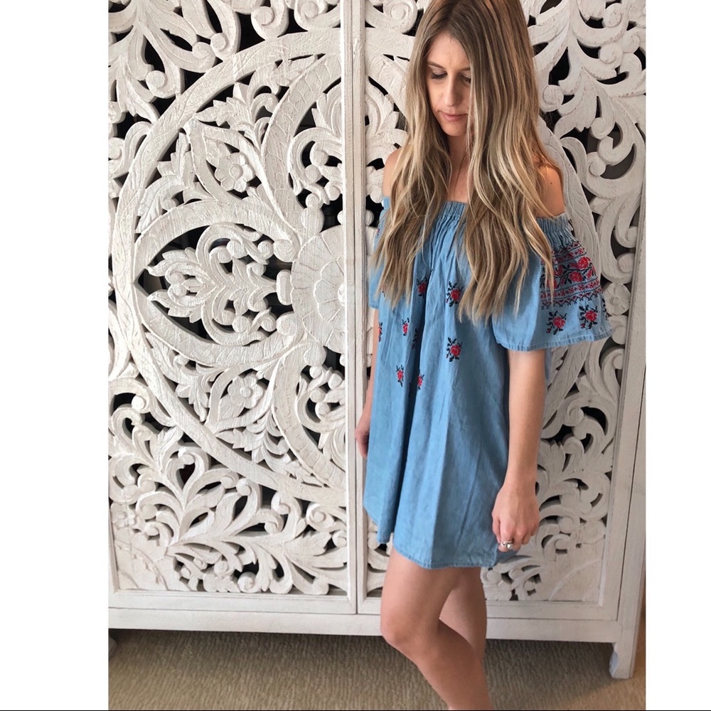 LF Mieeion Embroidered Chambray Denim Dress